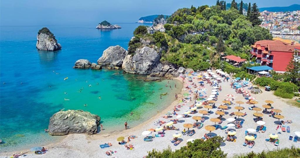 4 Seasons Suites Paradise Near Athens Airport Markopoulo Mesogaias Bagian luar foto